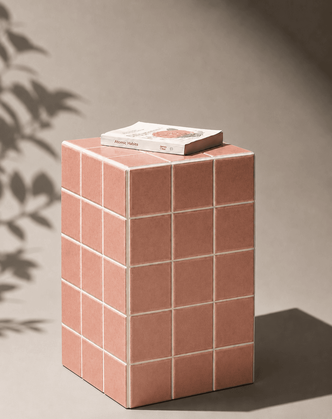 Sol l blush tiled side table