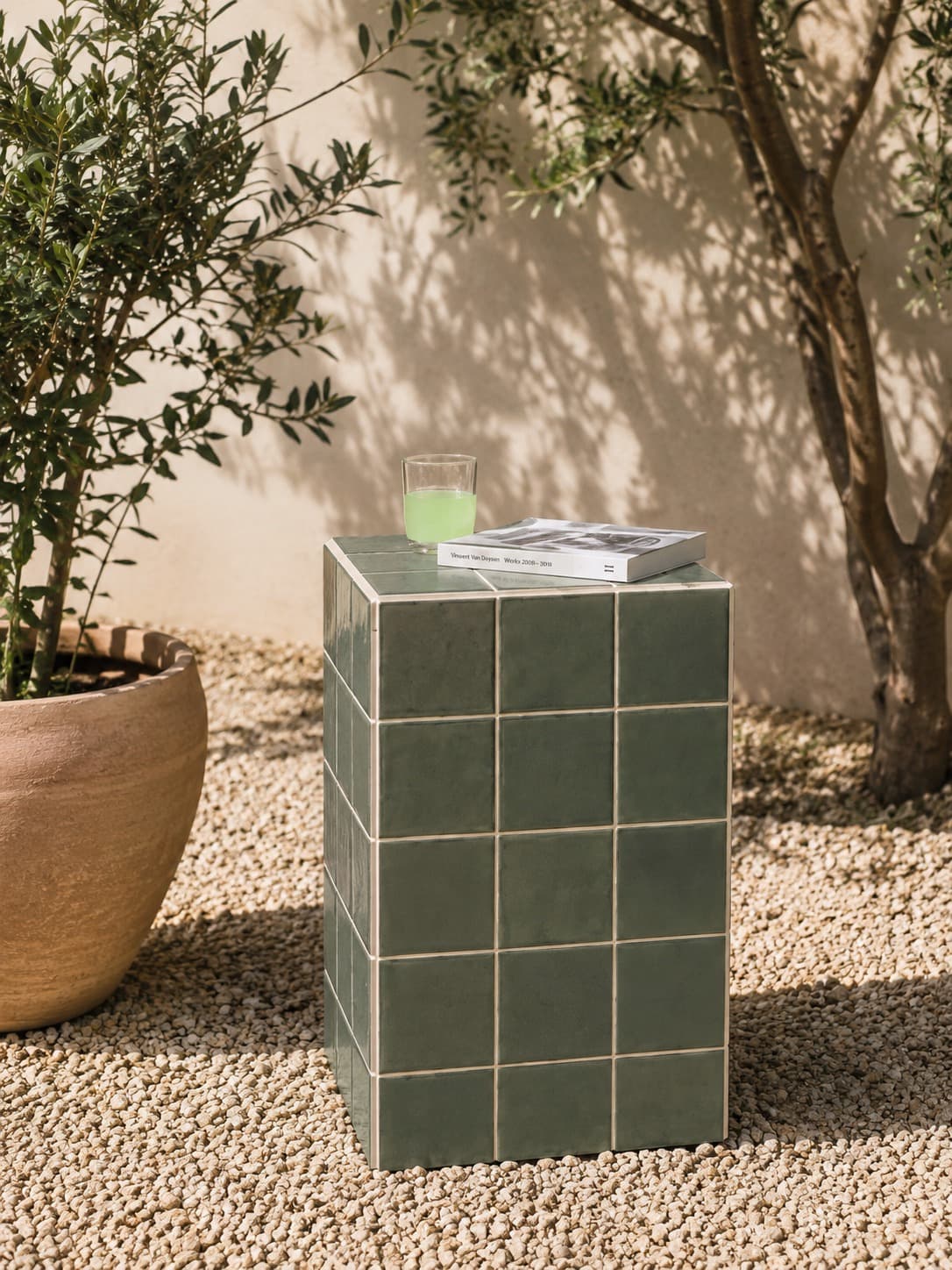Verde I side view
